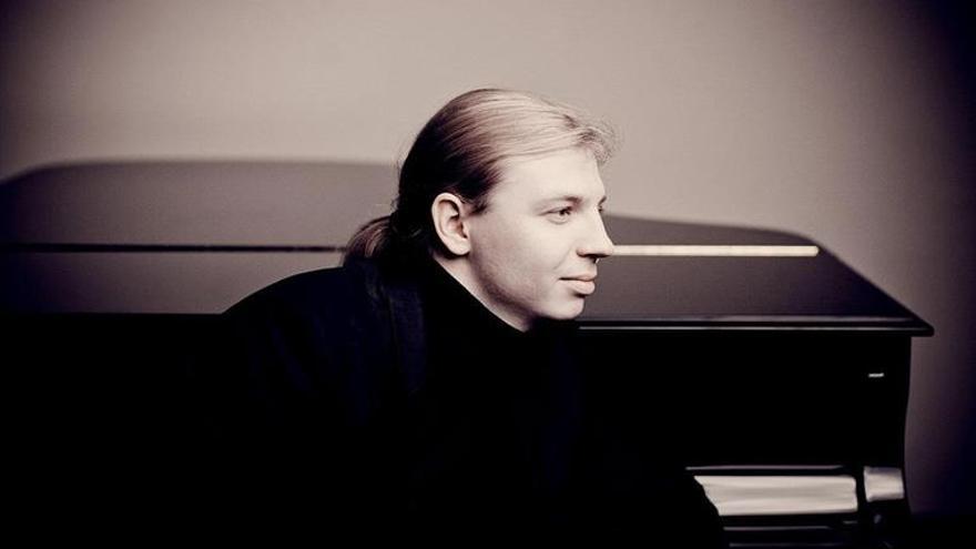 Denis Kozhukhin dialoga amb l’obra de Schubert