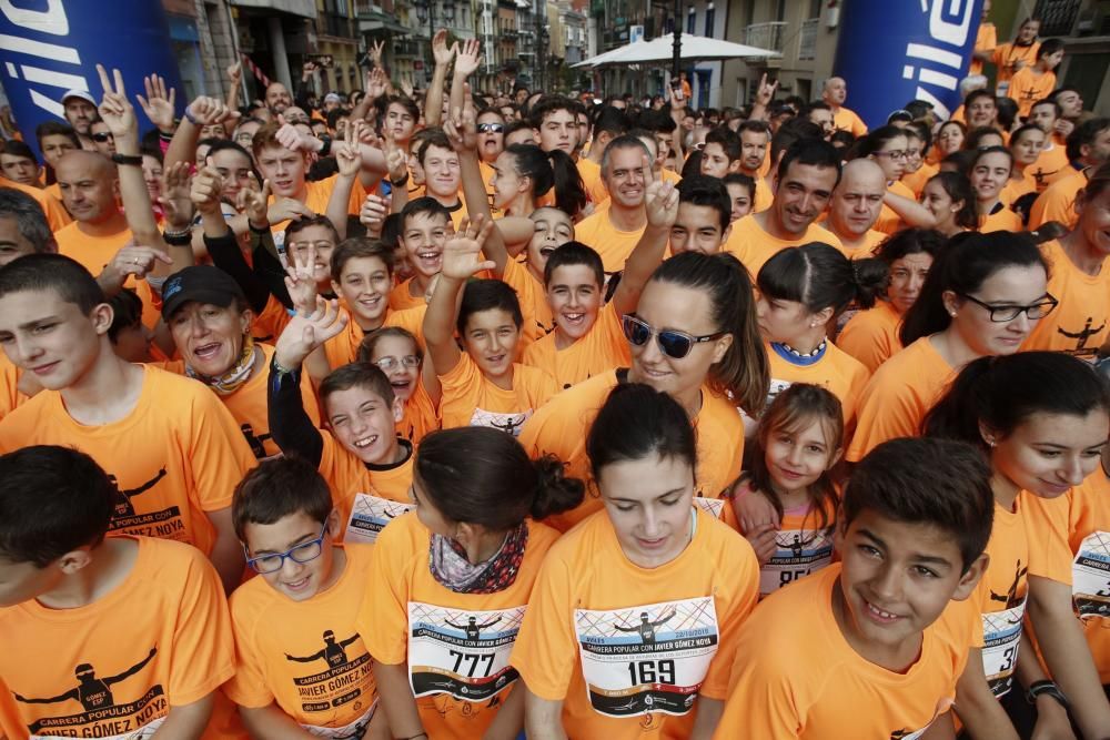 Carrera popular con Javier Gómez Noya, premio "Princesa de Asturias" de los Deportes 2016, en Avilés