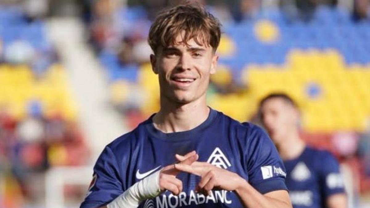 Josep Cerdà, celebrando un gol con el Andorra.