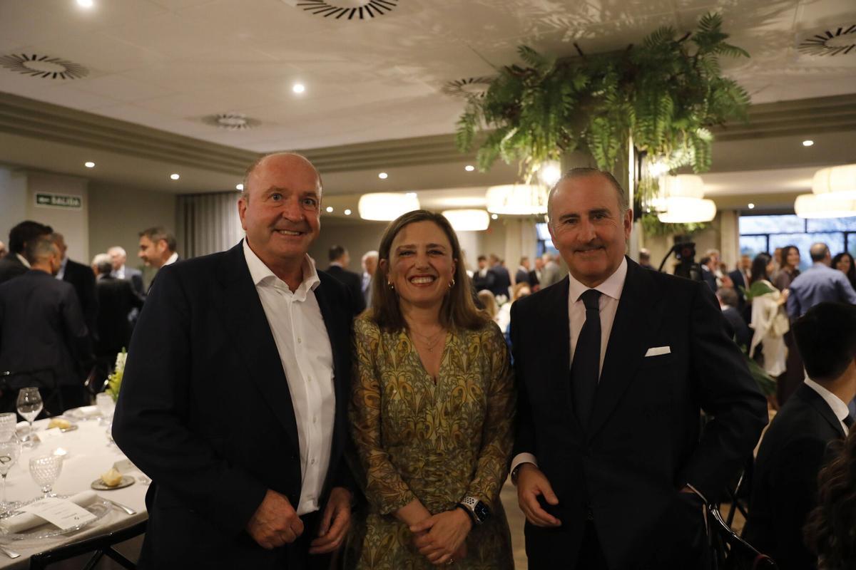 Martín Peláez, presidente del Real Oviedo, recibe el premio "Ovetense del año"