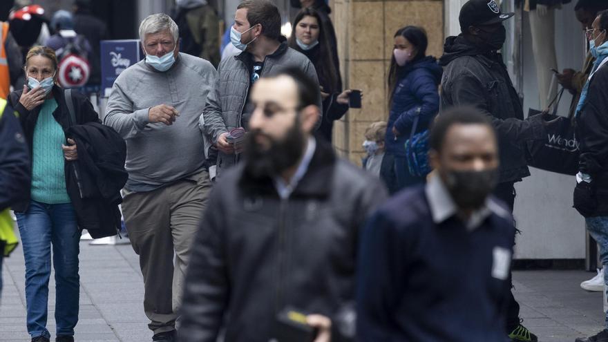 Se relaja el uso de mascarillas en EEUU