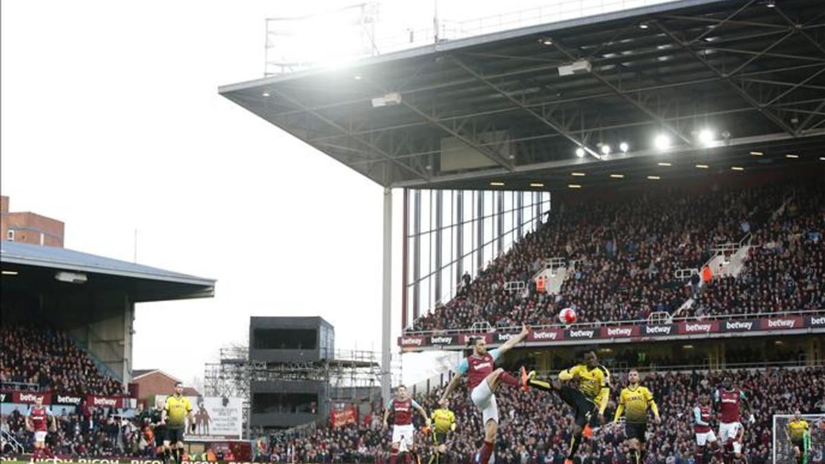 Upton Park, uno de los estadios más míticos del fútbol inglés, se despide tras 112 años de historia