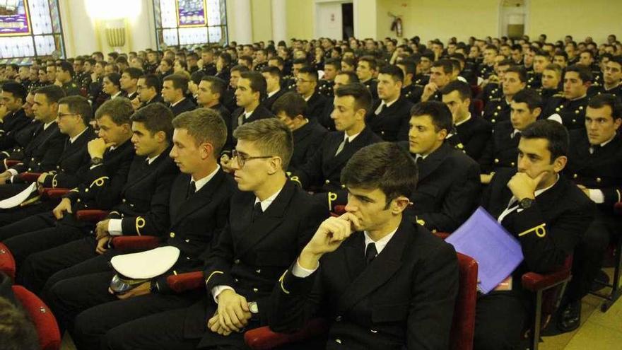 Los alumnos que asistieron a la conferencia de presidente del Parlamento gallego. // Santos Álvarez