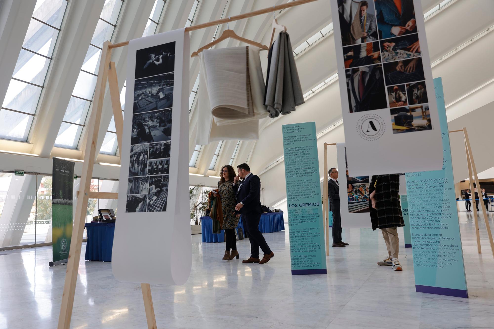 EN IMÁGENES: El Congreso Internacional de Sastrería llena el Calatrava en Oviedo