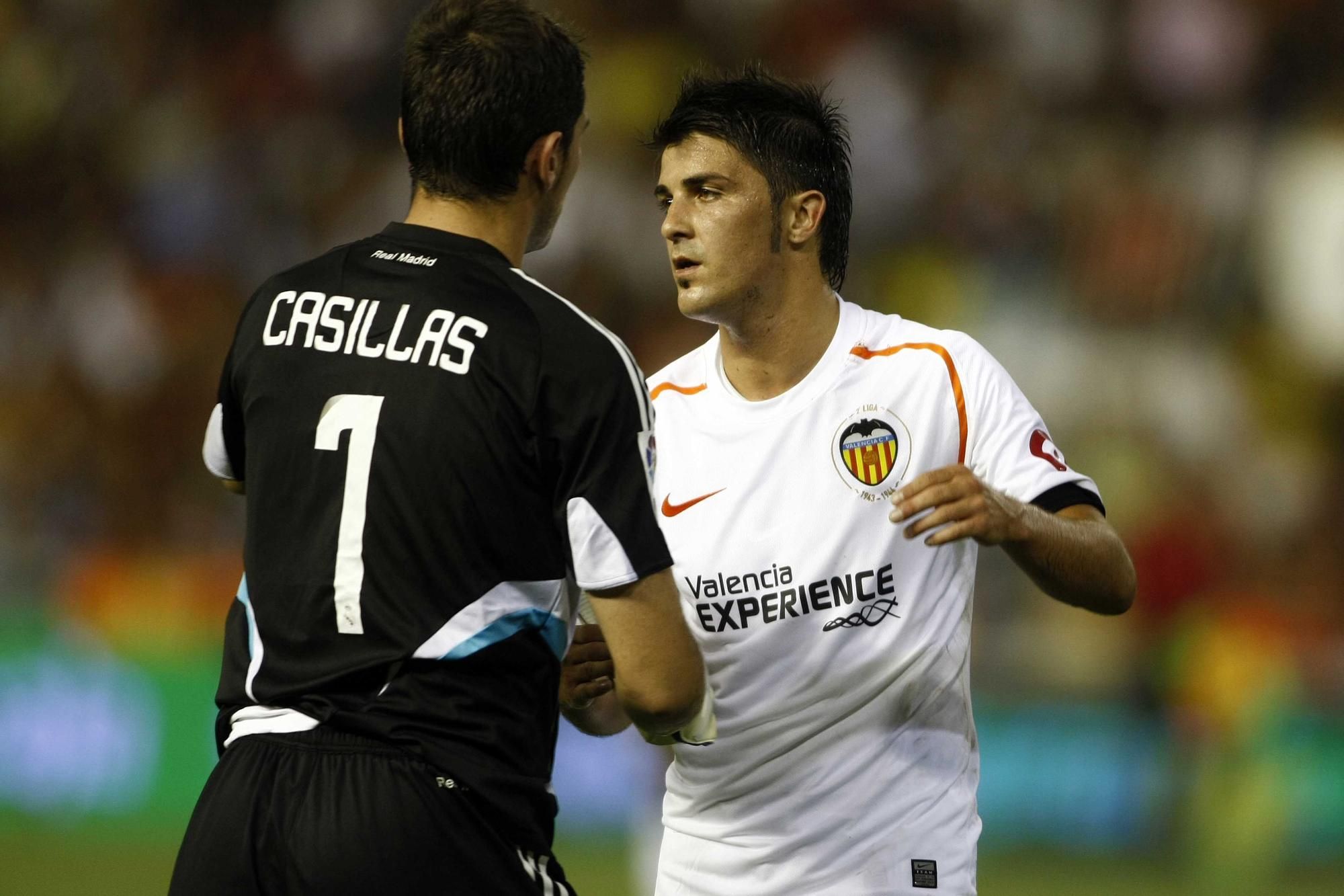 Vídeo: Un repaso por todas las camisetas de la historia del Valencia CF -  Superdeporte