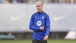 Dani Olmo, en un entrenamiento del Barça en la ciudad deportiva de Sant Joan Despí.