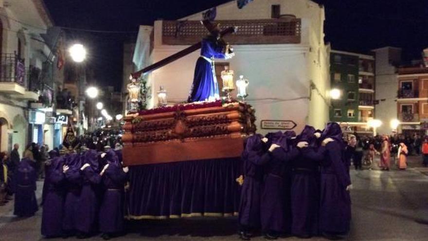 El paso del Nazareno durante la procesión del Santo Sepulcro.