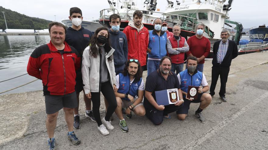 La actividad náutica vuelve a la ría avilesina