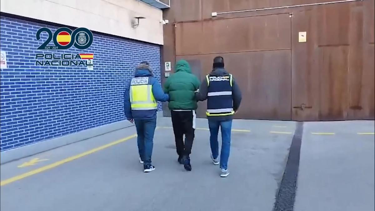 La detenció del jove hacker d'Igualada que ha sostret fins a 64 milions de dades personals