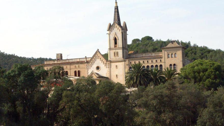 A l&#039;edifici de l&#039;antic asil de Sant Pere del Bosc s&#039;hi farà un hotel de luxe, després d&#039;haver passat tots els tràmits.