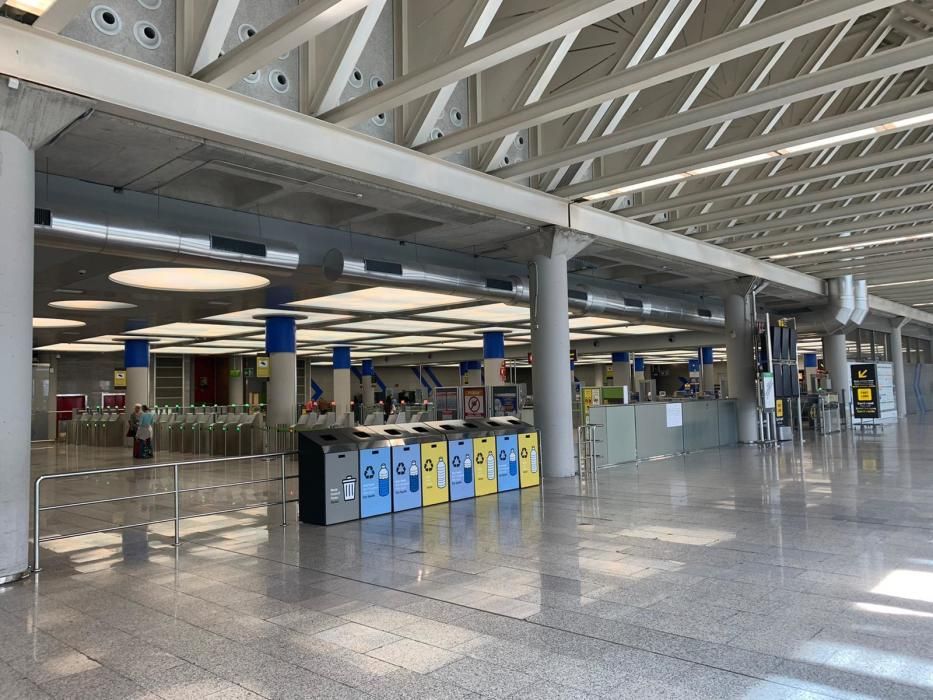 Der Flughafen Palma de Mallorca leert sich