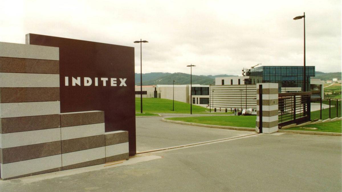 Acceso a la sede central de Inditex, en Arteixo.