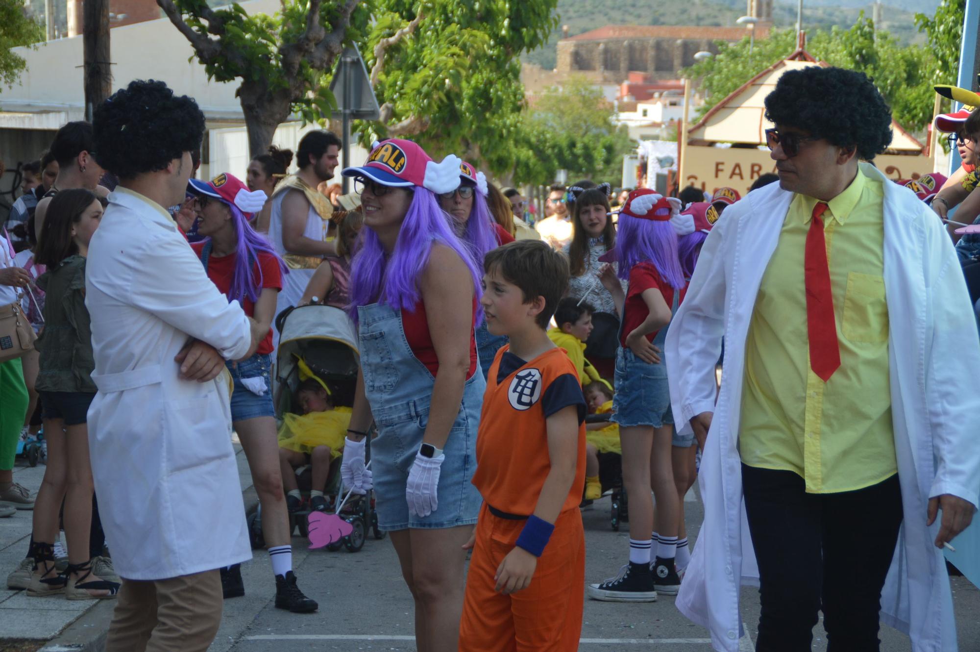 Llançà viu el carnaval de maig amb ritme i escalfor d'estiu