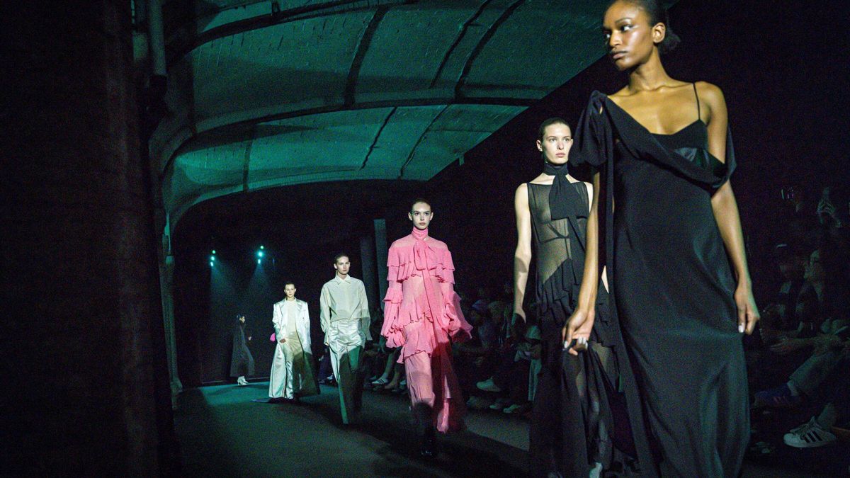 Desfile de Juan Vidal en la 080 Barcelona Fashion