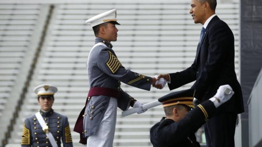 Obama preside una ceremonia de graduación militar