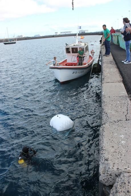 Limpieza del fondo marino de Arrecife