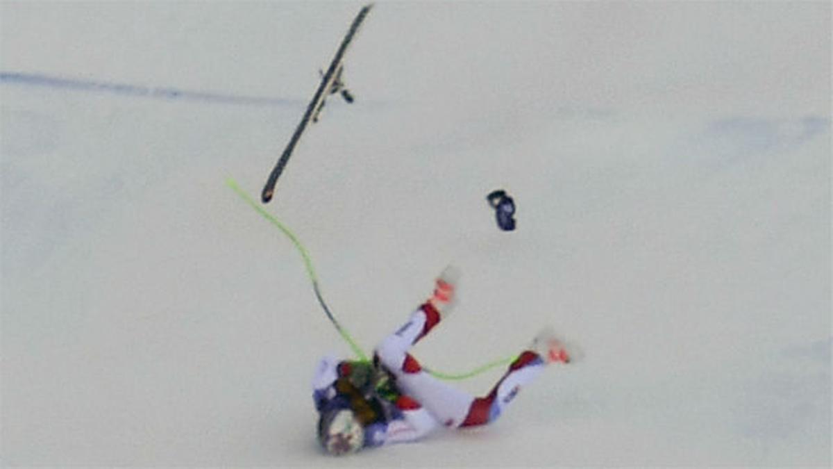 La espectacular caída de Marc Gisin esquiando y que le llevó directo al hospital