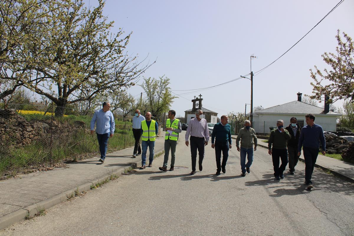 Responsables de la Diputación visitan carreteras de la comarca de Sanabria