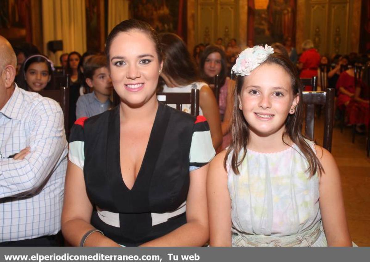 Castellón da la bienvenida a las reinas del 2014, Dunia Gormaz y Cristina Batalla