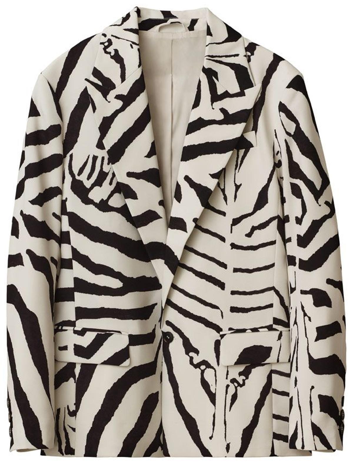 Americana con estampado de cebra, de H&M