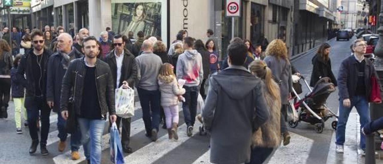 El comercio metropolitano recurrirá los horarios de apertura en festivos de Valencia