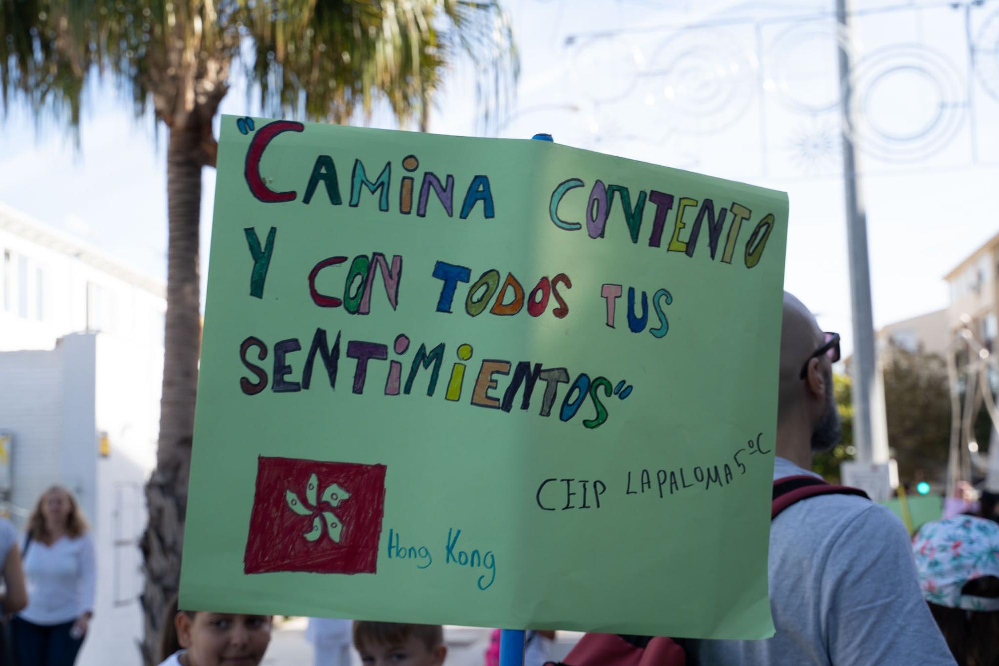 La carrera de Benalmádena 'Caminando por un reto', en imágenes