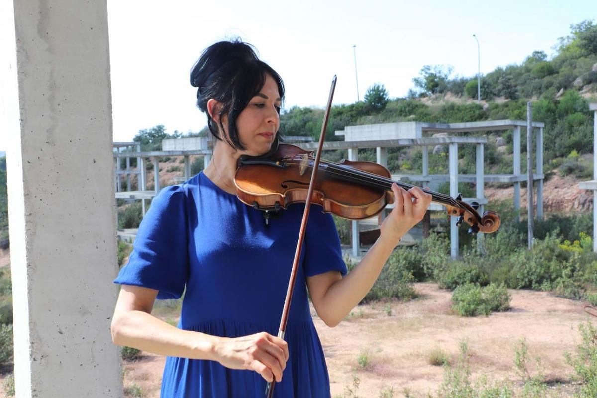 Siete músicos de la Orquesta se reúnen en torno a "La Habanera"