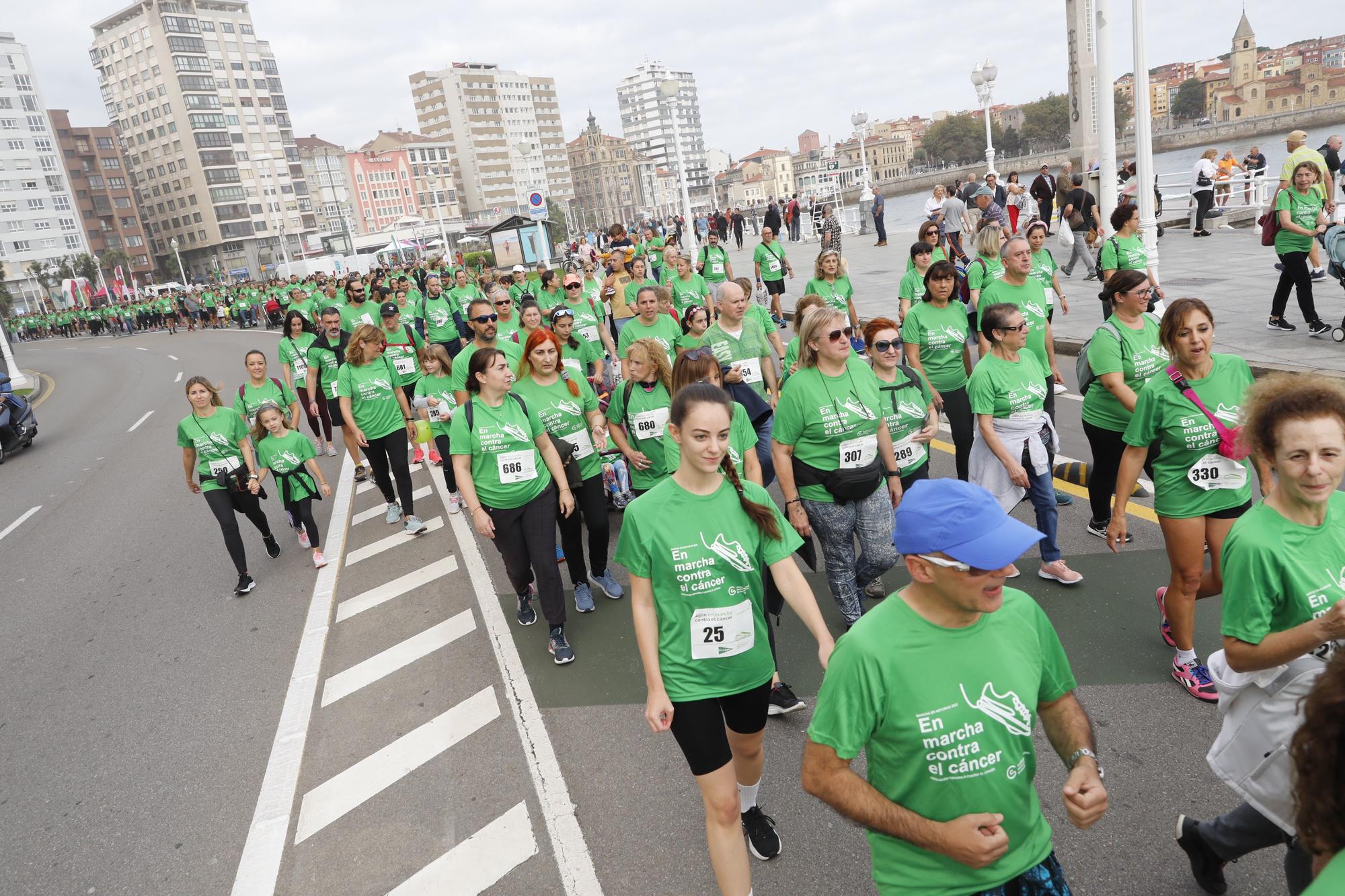 Marcha contra el cáncer en Gijón