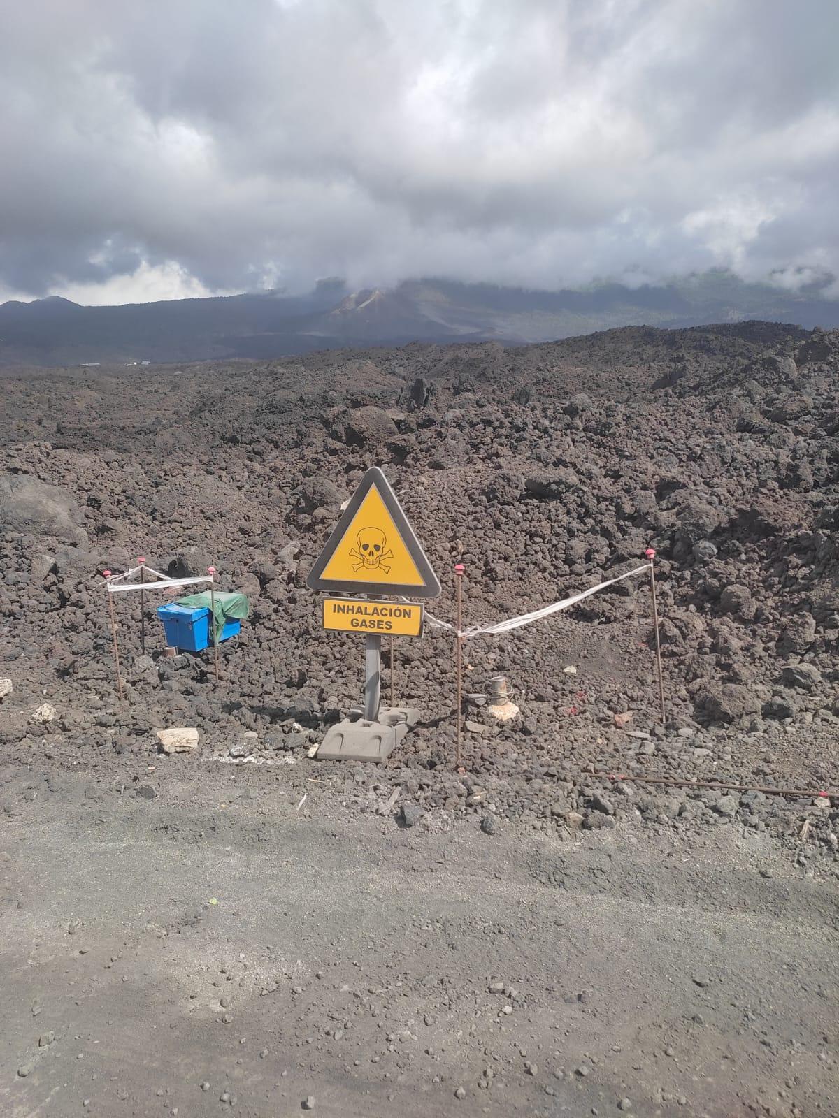 Carreteras ardientes en La Palma.