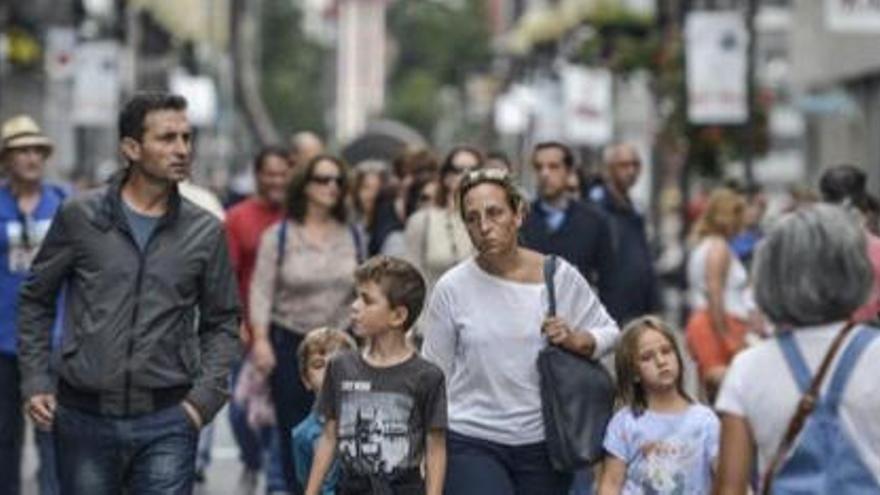 Abril empieza en Triana con un domingo de tiendas abiertas