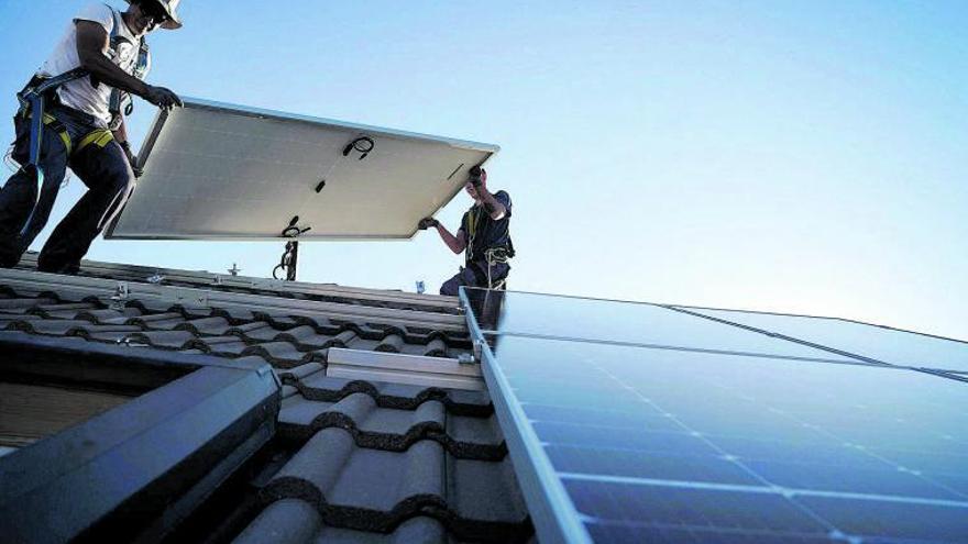 España duplica en un año la instalación de energía solar