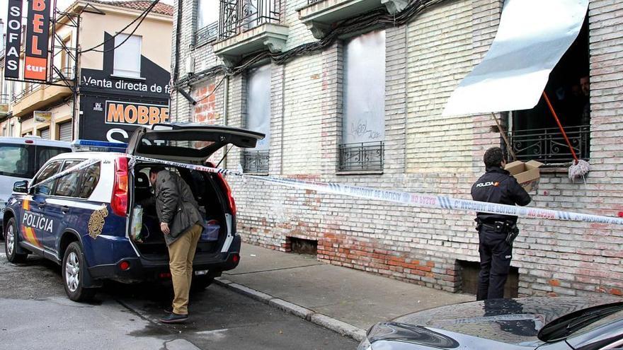 Desmantelada una plantación de marihuana en una casa de León