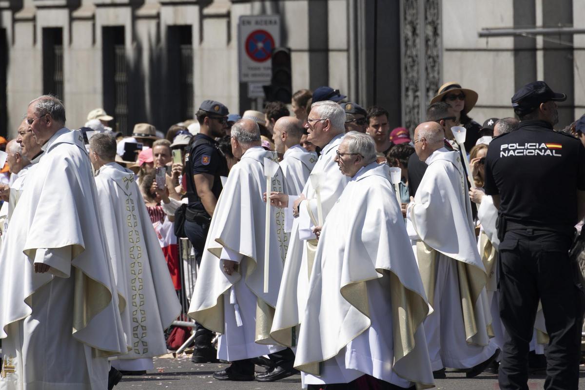 Los murcianos arropan al Papa León XIV en la jornada del domingo