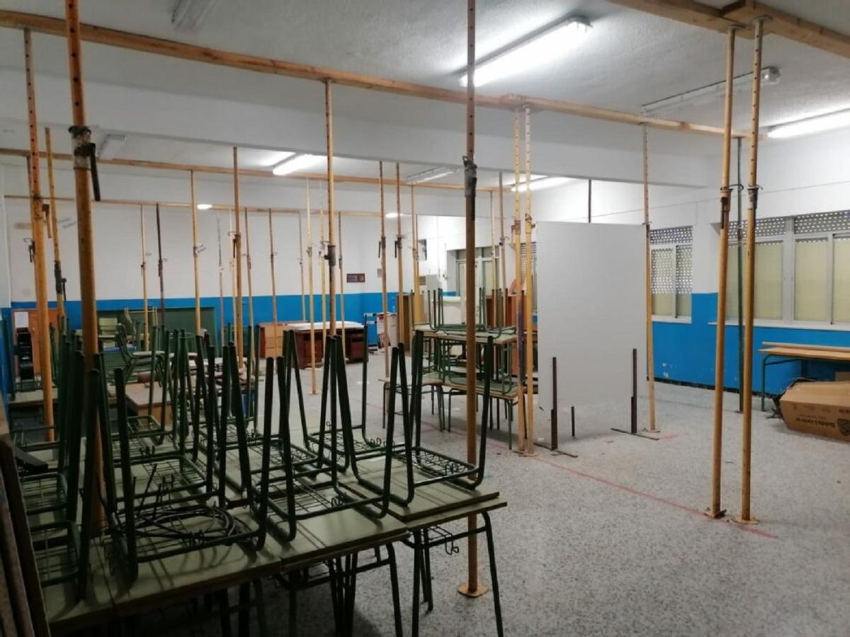 El colegio Príncipe permanece apuntalado y con los alumnos en prefabricadas