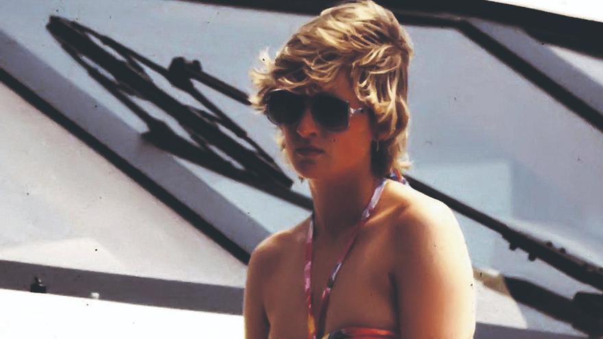 30 años de las  fotos de Lady Di en toples