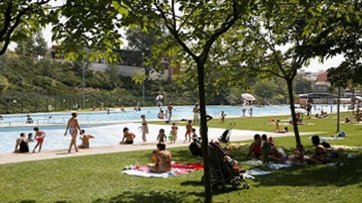 La piscina de Vallparadís de Terrassa registra 61.611 usuarios este verano.