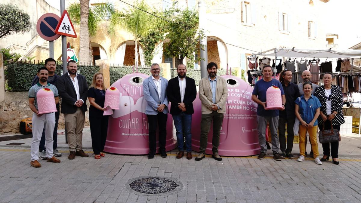 Una imagen de la presentación de la campaña &#039;Recicla per elles&#039;.