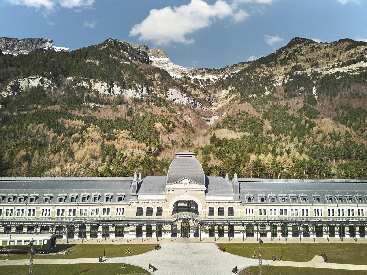 Canfranc Estación