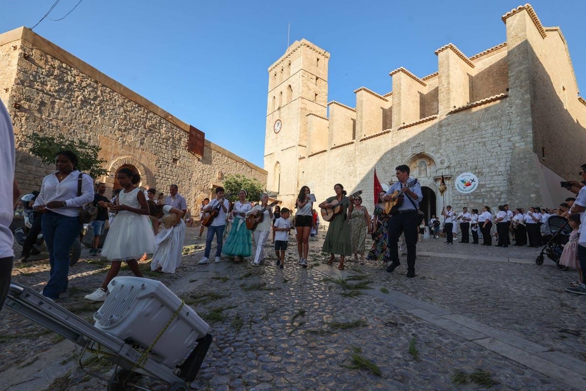Todas las imágenes del Corpus Christi en Ibiza