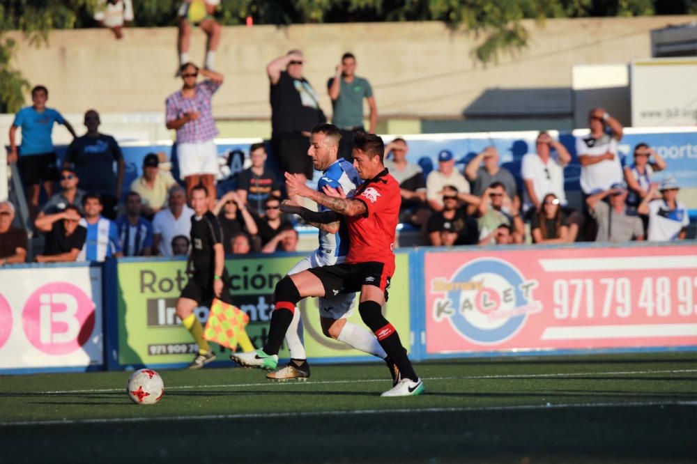 Empate en el derbi entre Atlético Baleares y Mallorca