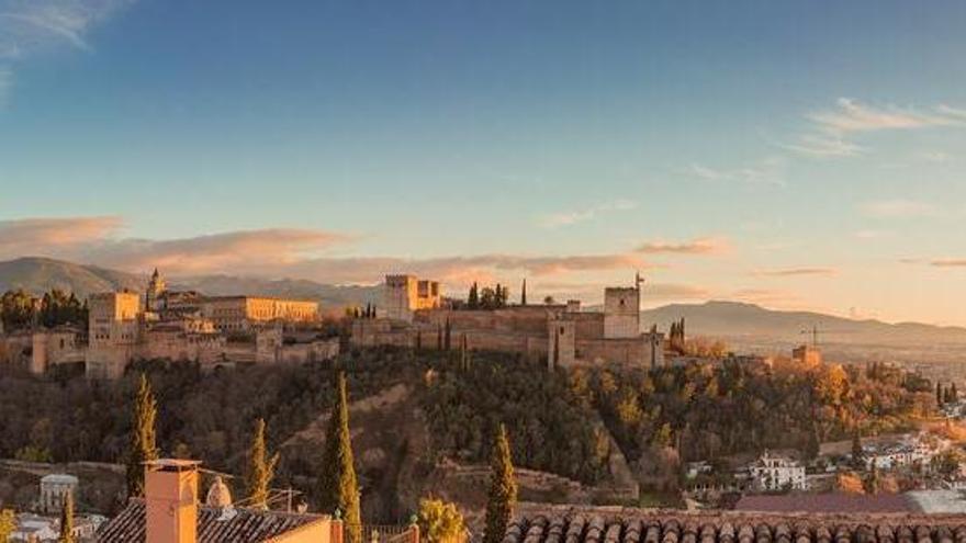 Atardecer en la Alhambra desde el Albaicín.