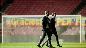 Aquestes són les millors imatges de l’emocionant comiat que ha rebut Pep Guardiola al Camp Nou.