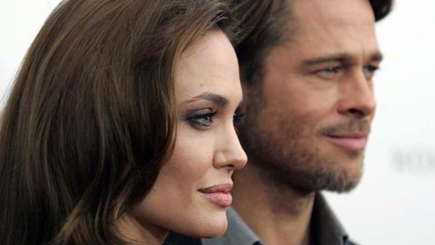 Angelina Jolie, junto a Brad Pitt.