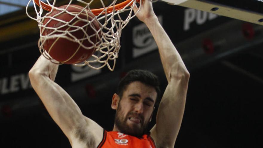 Sergio Scariolo toma nota del Valencia Basket