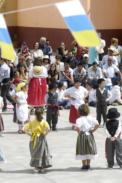 FIESTA DIA DE CANARIAS EN EL COLEGIO AGUADULCE