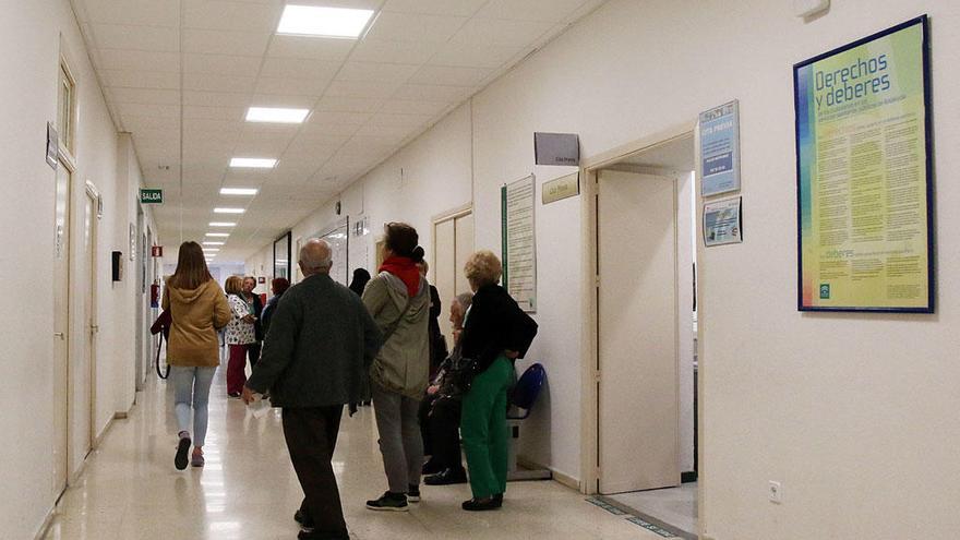 Pasillos del Hospital Civil de Málaga.