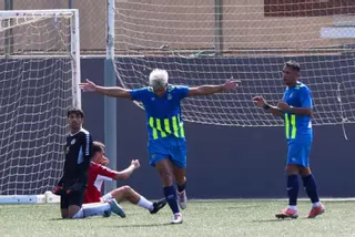 El primer derbi ibicenco de la pretemporada se salda con tablas