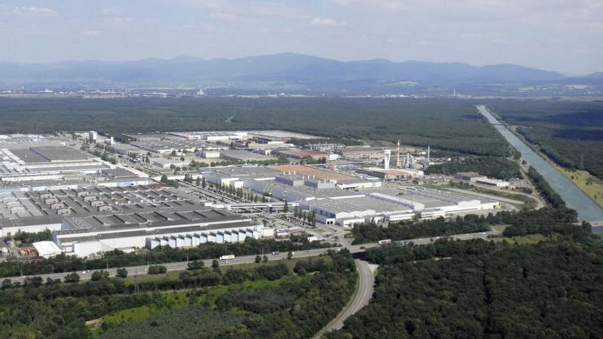 La planta de Stellantis en Mulhouse (Francia) donde se instalará la plataforma STLA One