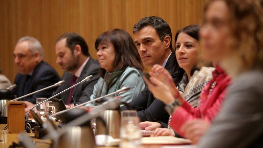 El PSOE quiere que el Congreso revise los 58 vetos del Gobierno a leyes de la oposición