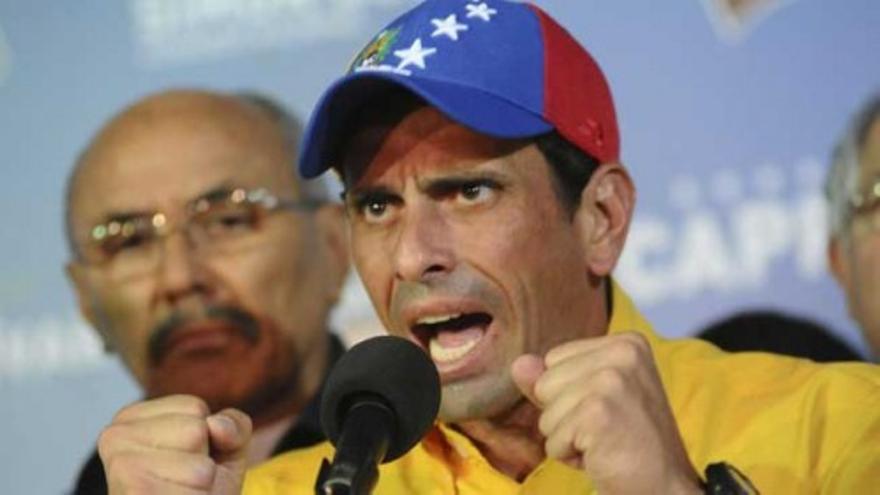 Capriles no reconoce el resultado electoral